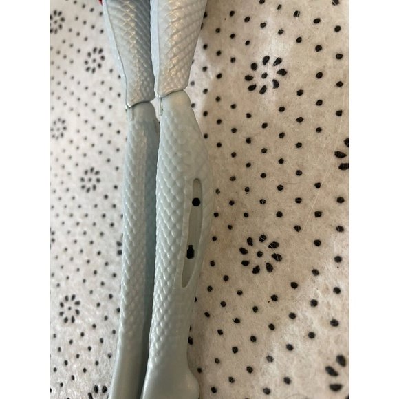 Monster High Doll Freaky Fusion Lagoona Blue Doll 2012 *missing tail/leg fins - Picture 5 of 5